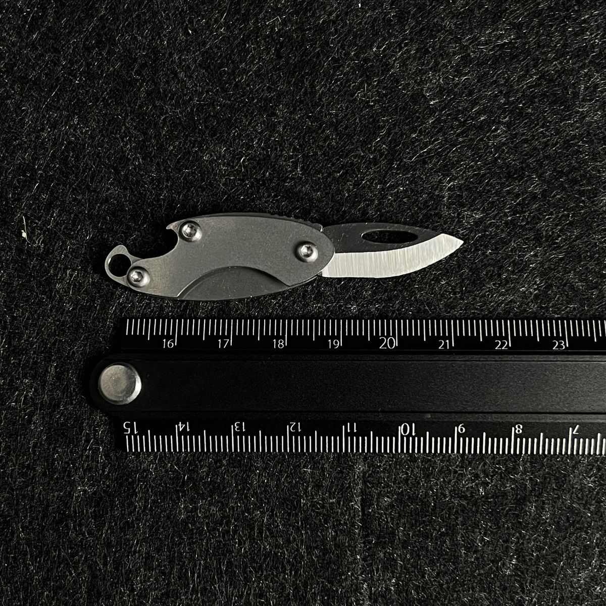 Mini Stainless Steel Folding Knife With Bottle Portable Keychain Pendant, Package Opener, Sharp_desvips.com