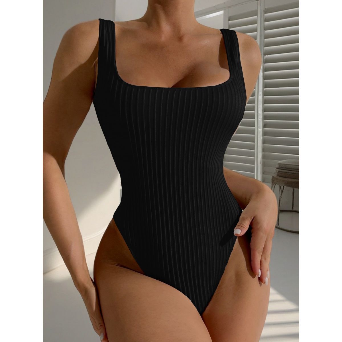 New Conservative One-Piece Swimsuit Solid Color Integrated Bikini_desvips.com