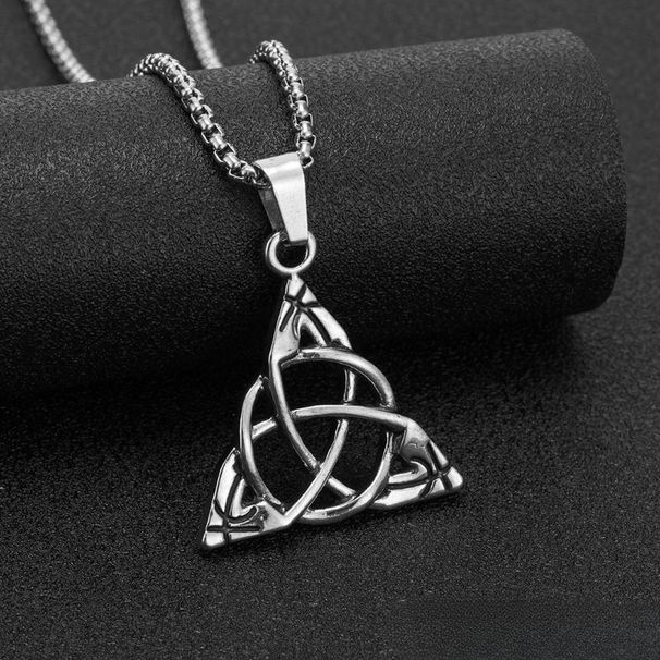 European And American Retro Trendy Men's Punk Irish Knot Triangle Pendant Sweater Accessory Stainless Steel Chain_desvips.com
