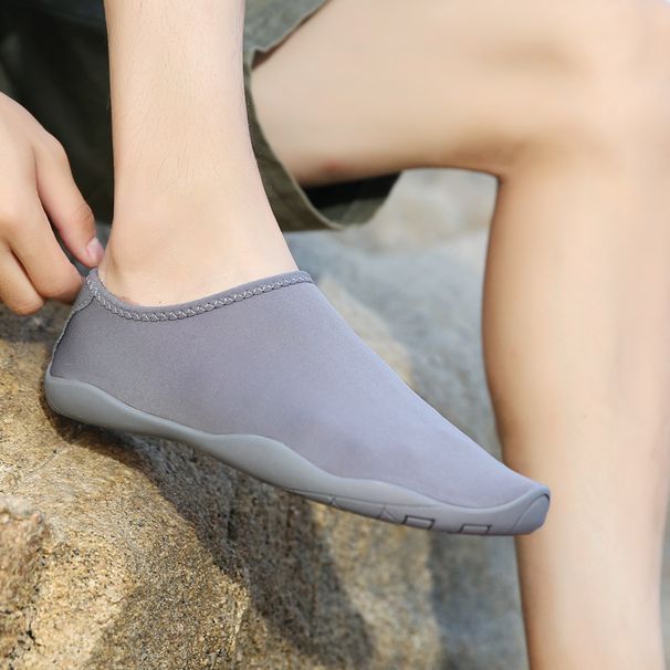 Quick-Dry Aqua Shoes – Barefoot Water Shoes For Men & Women, Non-Slip Beach Swim Shoes For Hiking, River Trekking & Outdoor Adventures_desvips.com