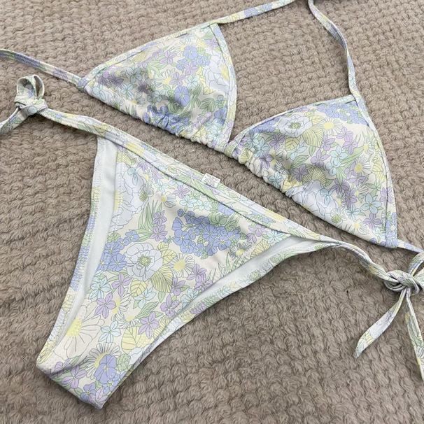 Ins Internet Celebrity Bikini Set Swimming Beach Vacation Three-Piece Sexy Small Chest Gathered Swimsuit For Women_desvips.com