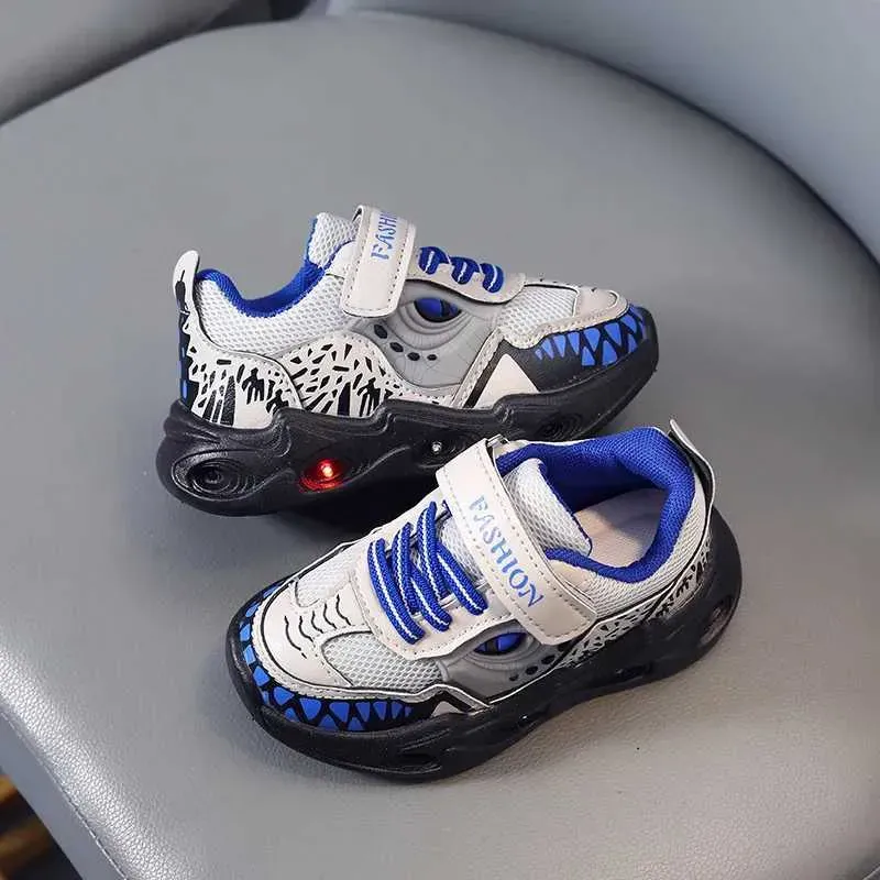 Athletic Outdoor 1-6 years of baby boys luminous sports anti slip childrens shoes LED flash lights H241019_desvips.com