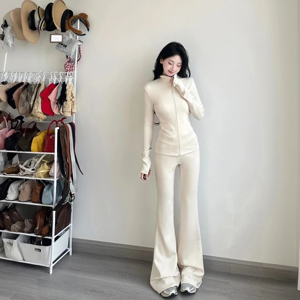 Korean-style White Casual Sports Yoga Outfit For Women, Stand-up Collar Jacket And Flared Pants, 2025 Early Autumn_desvips.com