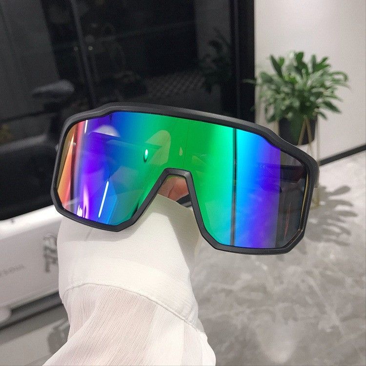 classic fashion sunglasses utdoor sports antiultraviolet ray glasses for men and women highquality trend polarised glasses_desvips.com