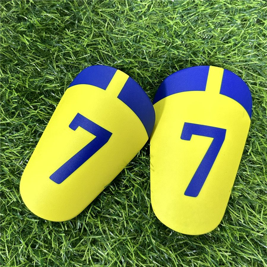 Mini Shin Guards For Kids & Youth - Lightweight Football Leg Pads, Adjustable Straps, Comfortable Fit For Training & Matches (Yellow, Small Sizes)_desvips.com