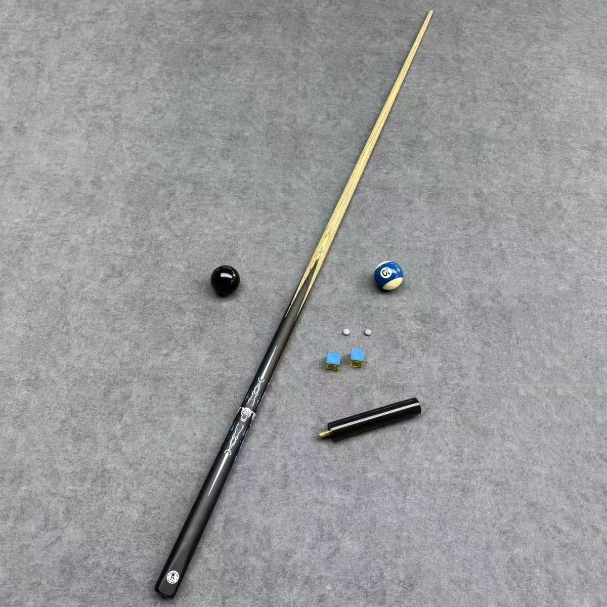 Wild Dog Pole; Small Head_desvips.com