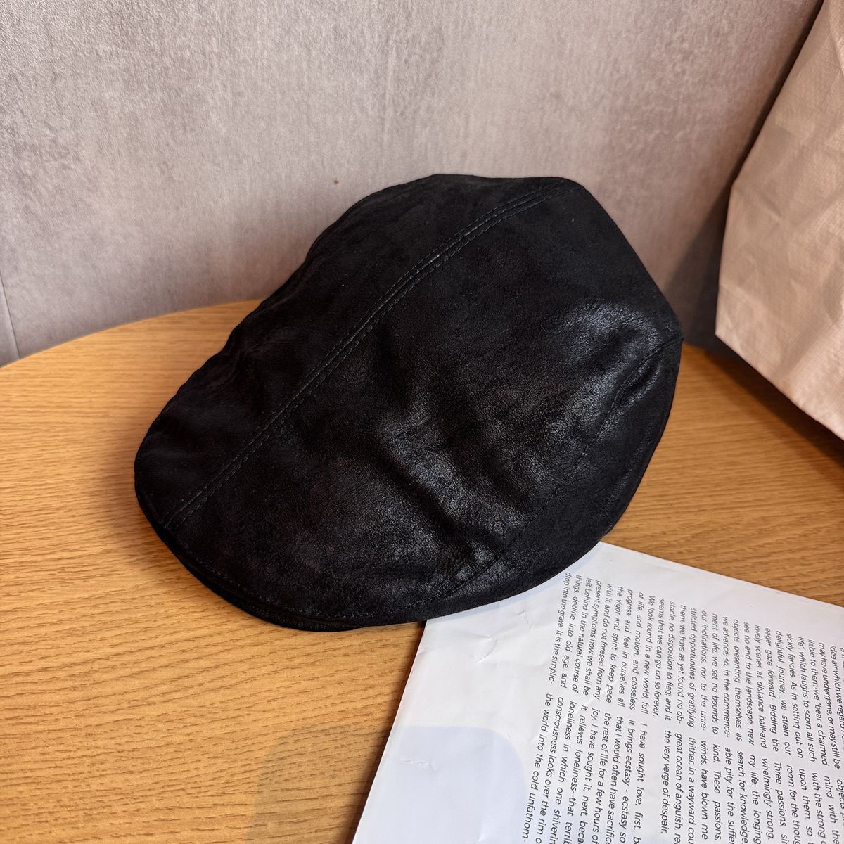 2025 Women's Summer And Autumn Versatile Hot Girl Hat, American Retro Suede Reverse Wearing Forward Hat, Niche Personality, Small Face, Beret Hat_desvips.com