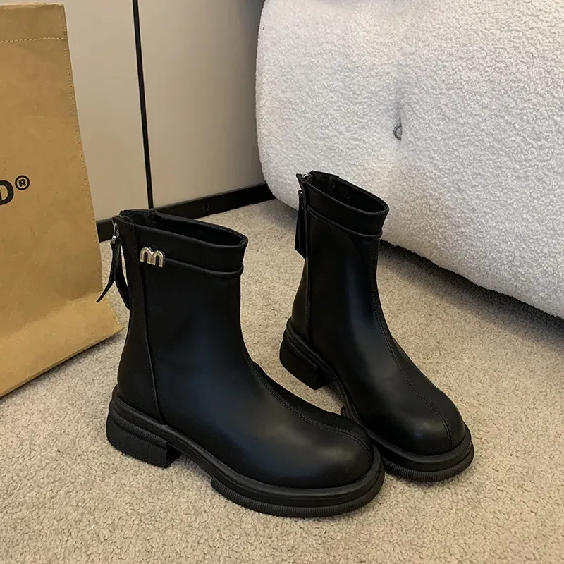 Winter Trendy Leather Martin Boots | Warm & Stylish For 2024 3d4e_desvips.com