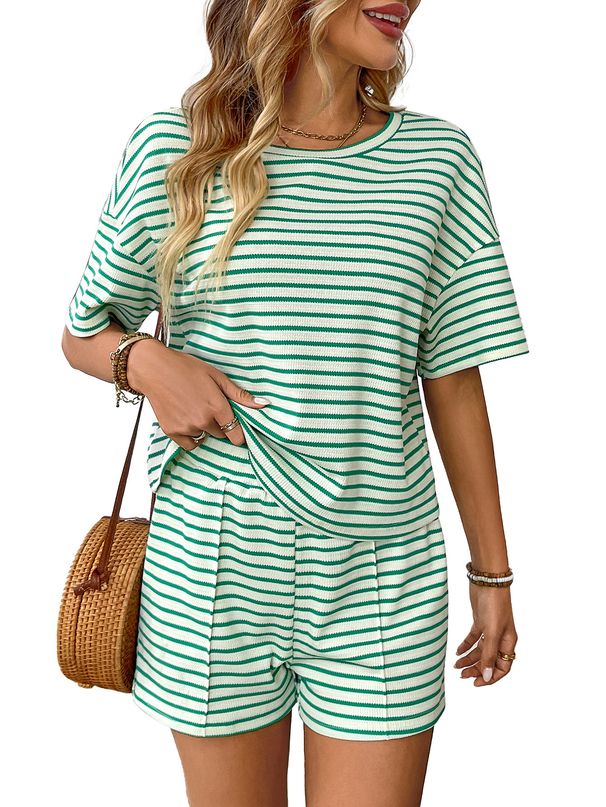 2025 Summer New European And American Women's Fashion Knitted Striped Casual Shorts Sports Set For Women_desvips.com
