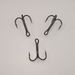 KESFISHING 12pcs Fishing Hook Carbon Steel Barbed Fishhooks Super Sharp Triple Hooks Tackle Accessories With Box_desvips.com