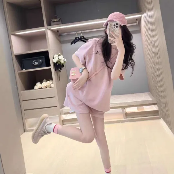 Pink Brightening Summer Outfit For Women, Short Sleeve Loose Korean Fashion Shorts, Youthful Casual Sports Two-Piece Set_desvips.com