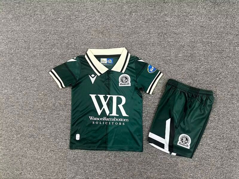 Burn Away 16-28 Childrens Football Set Football Jersey Kit Kids Short Sleeve Set Sportswear Set Football Sports Clothing Set_desvips.com