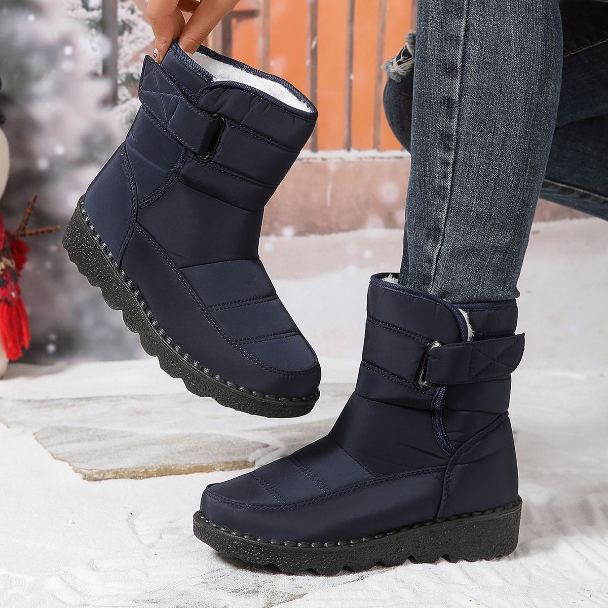 Women's Waterproof Snow Boots With Hook & Loop Closure, Non-Slip Winter Boots For Outdoor, Warm Mid-Calf Boots With Faux Fur Lining (Black, Burgundy)_desvips.com